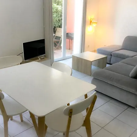 Hébergement de vacances Jolie Maison Dans Résidence Privée, Terrasse, 2 Chambres Torreilles