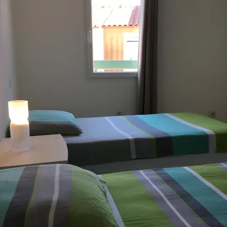 Jolie Maison Dans Résidence Privée, Terrasse, 2 Chambres * Torreilles